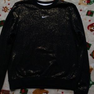Women’s Nike Crewneck Sweatshirt Size Medium